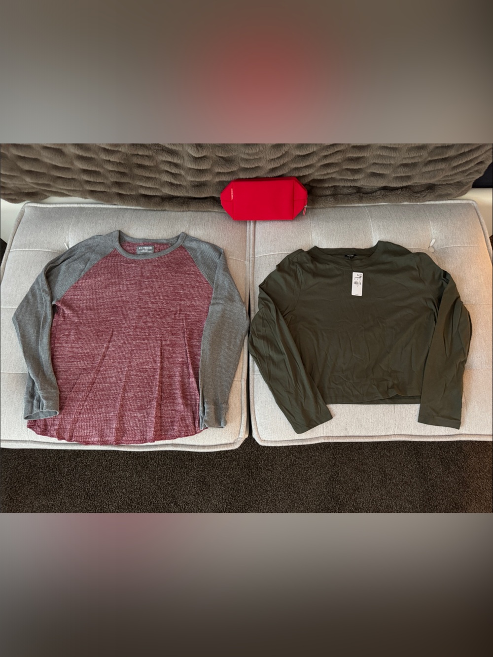 Express thermal & crop top Long-Sleeve  Top, & cosmetic pouch